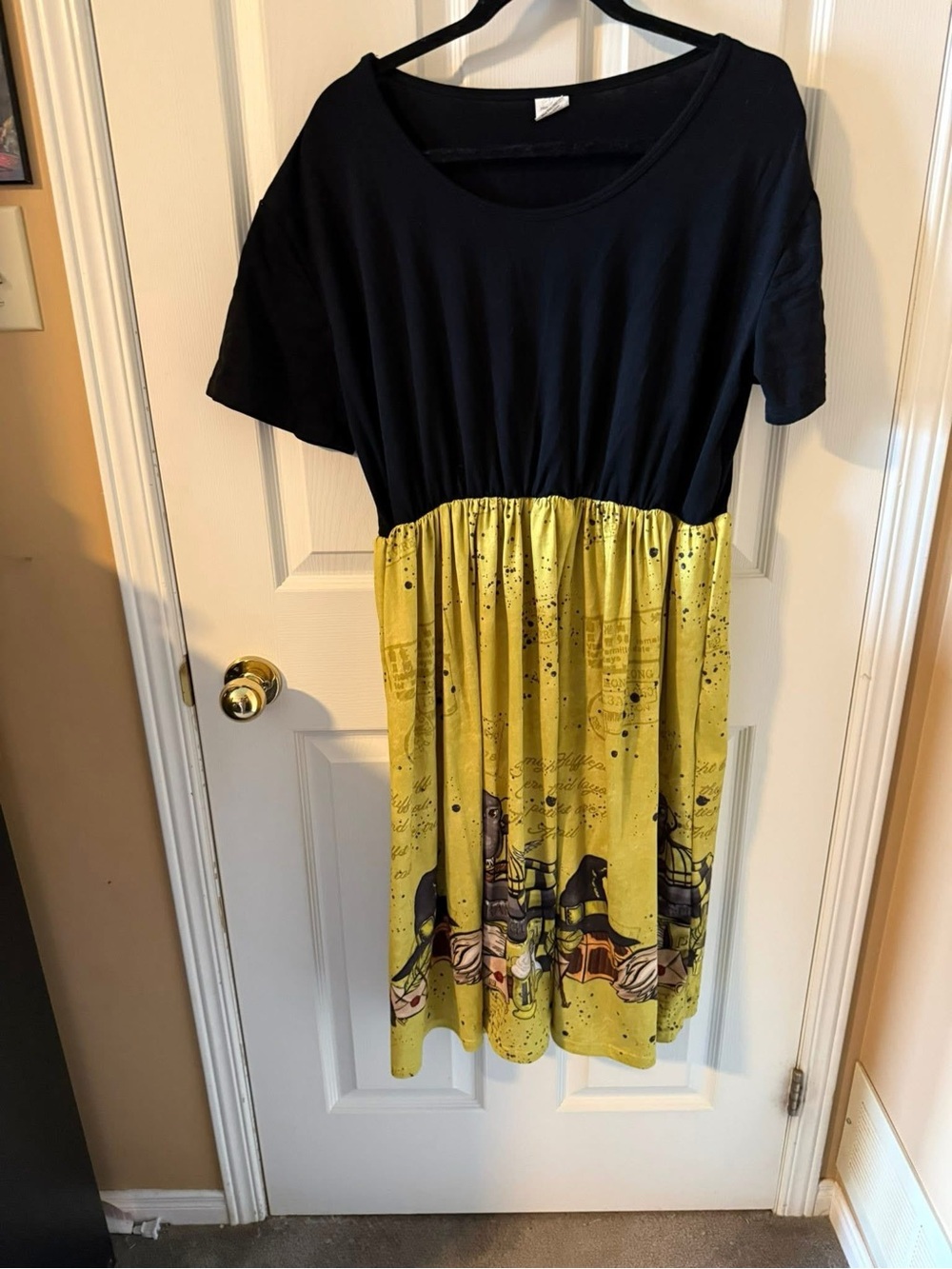 Hufflepuff Harry Potter Dress – 2XL